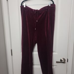 3/$25  Jones New York Burgundy Velvet Track Pants